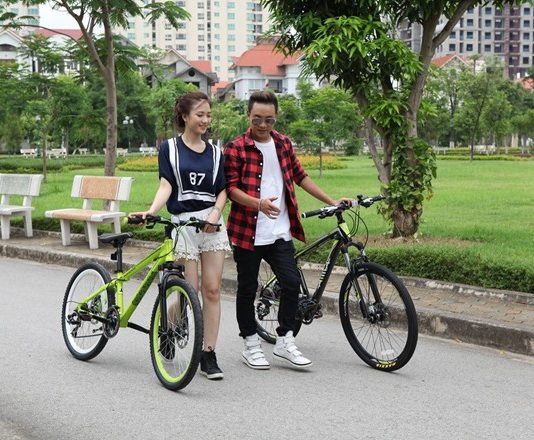 sua-chua-xe-dap-dien-xe-may-dien-Yen-Anh