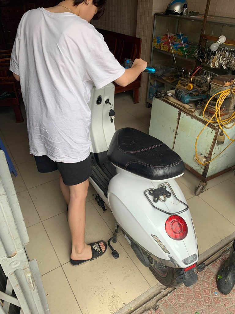 Sửa chữa ép kính điện thoại chuyên nghiệp  Hanoi